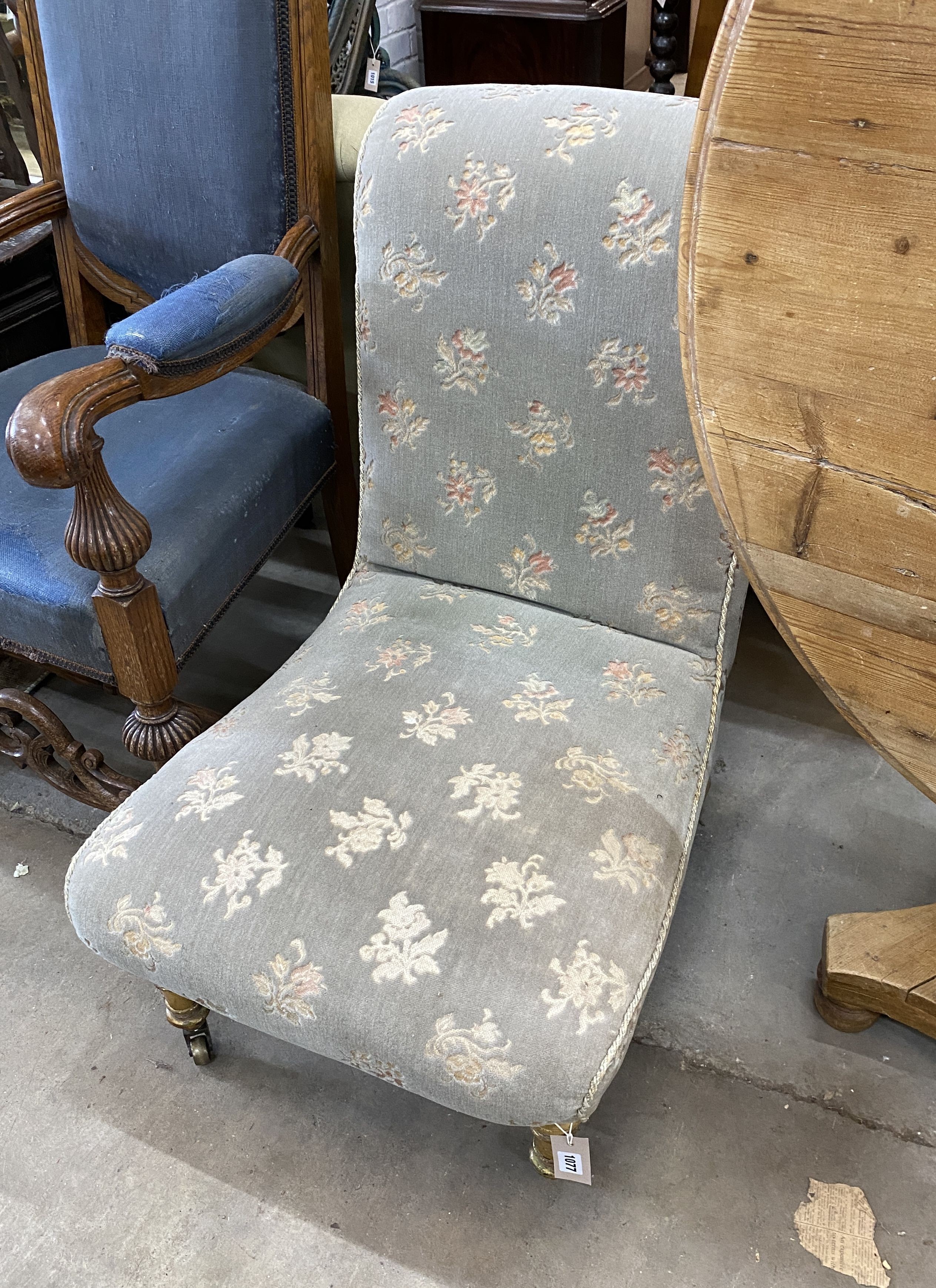 A Victorian upholstered nursing chair, width 54cm, depth 64cm, height 86cm